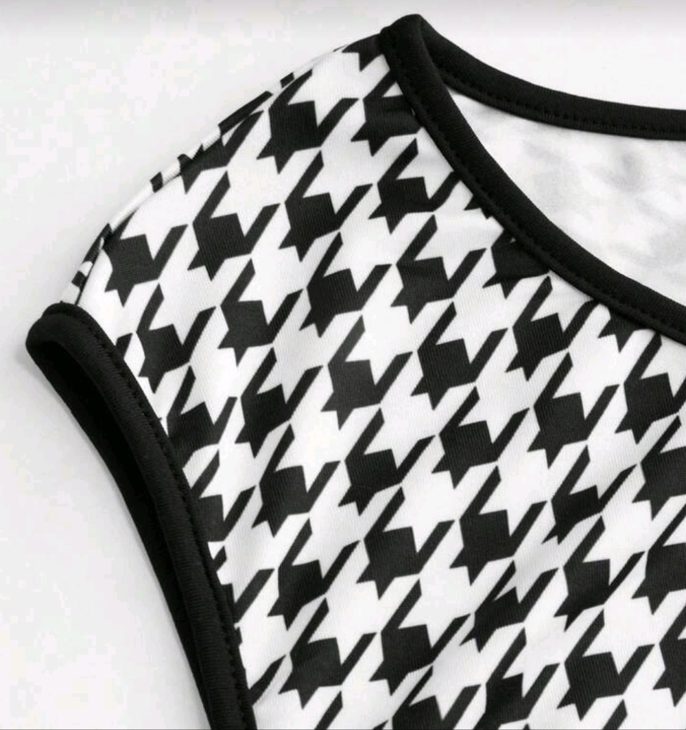 Black and White Houndstooth Dress and Jacket Set - Picture 6 of 8